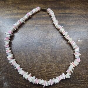 Vintage Pink and Cream Shell Chip Necklace